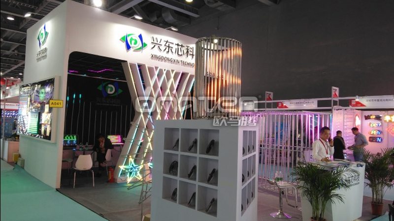 喷绘广告设计流程揭秘：从创意到成品